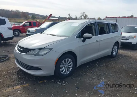 2017 Chrysler Pacifica Touring z USA, uszkodzony, nr VIN 2C4RC1DG0HR771006